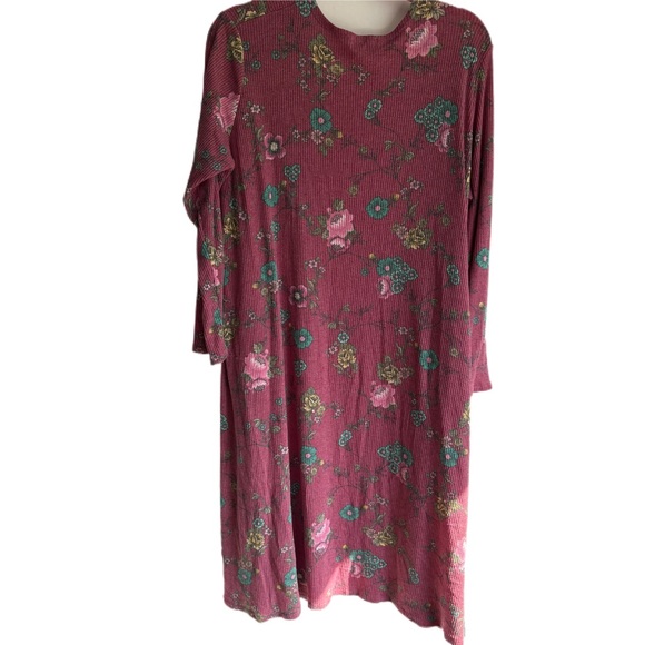 Floral Pink Duster - Picture 5 of 7